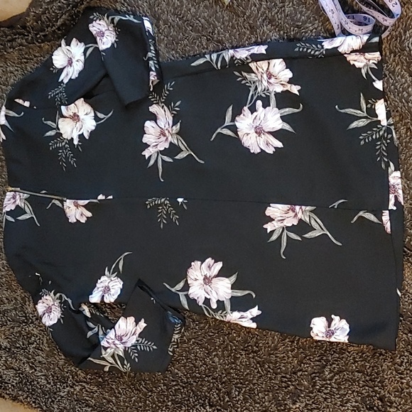 3/$50 Dynamite Floral Mini Dress - Picture 6 of 6